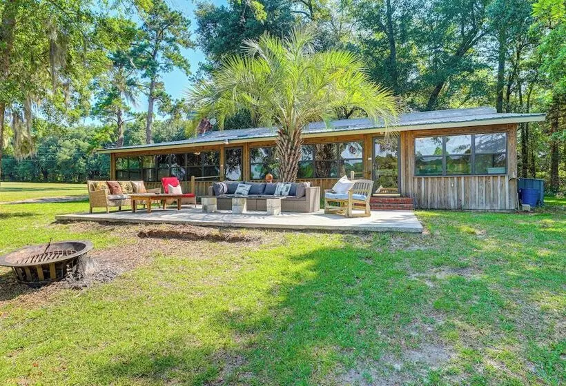 Pet Friendly Ehrhardt Home W/ Private Pond & Yard!