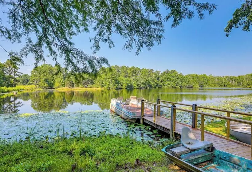 Pet Friendly Ehrhardt Home W/ Private Pond & Yard!