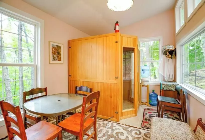 Pet Friendly Mathias Cabin Near Hunting & Fishing!