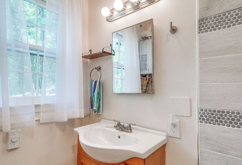 Pet Friendly Mathias Cabin Near Hunting & Fishing!