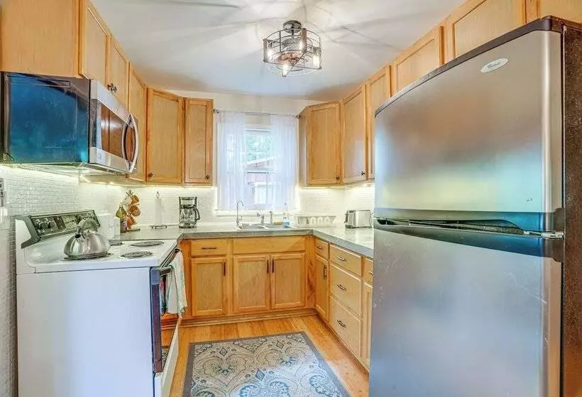 Pet Friendly Mathias Cabin Near Hunting & Fishing!