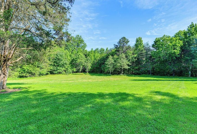 Statesville Cottage W/ Gas Grill Near Union Grove!