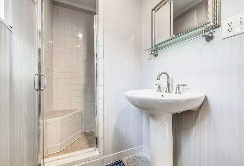 Sunny Warner Robins Home ~ 1 Mi To Robins Afb!