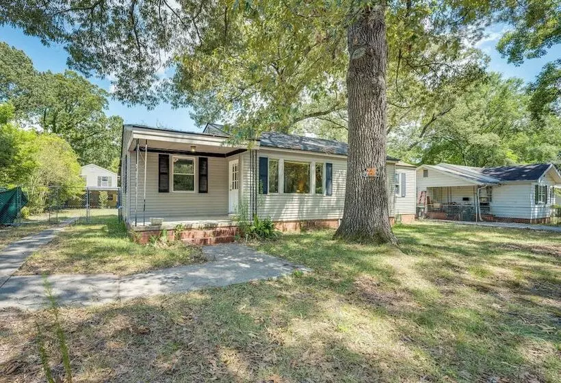 Sunny Warner Robins Home ~ 1 Mi To Robins Afb!