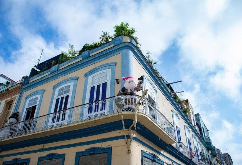 تختخواب و صبحانه Casa Colonial Armando