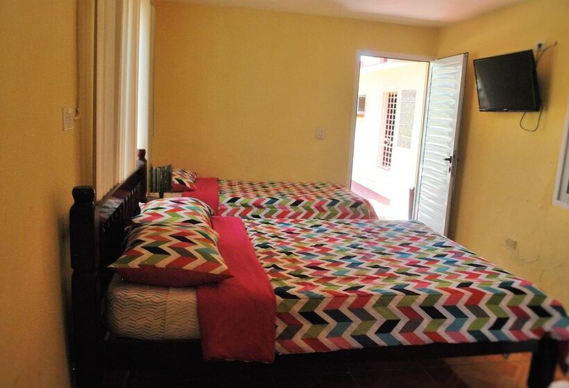 تختخواب و صبحانه Retiro Nancy