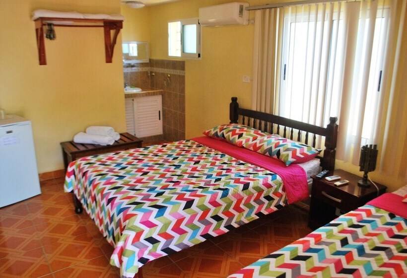 تختخواب و صبحانه Retiro Nancy