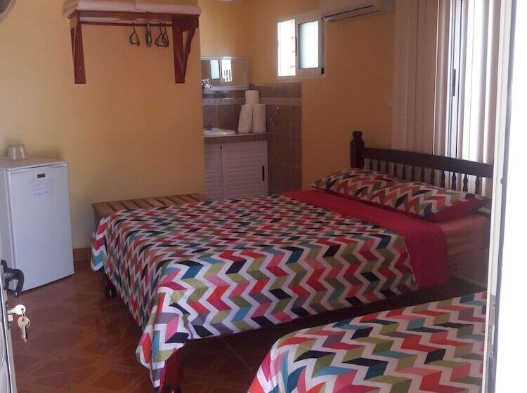 تختخواب و صبحانه Retiro Nancy