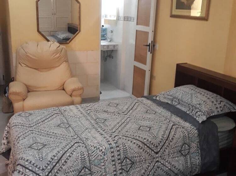 تختخواب و صبحانه Retiro Nancy