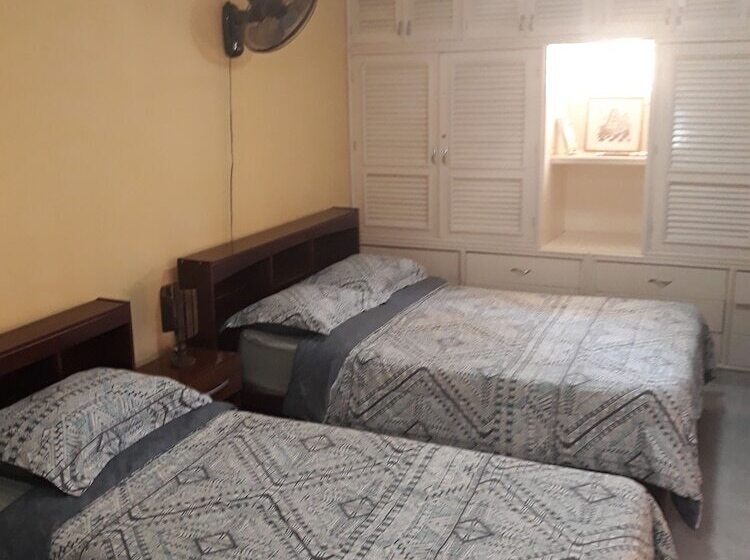 تختخواب و صبحانه Retiro Nancy