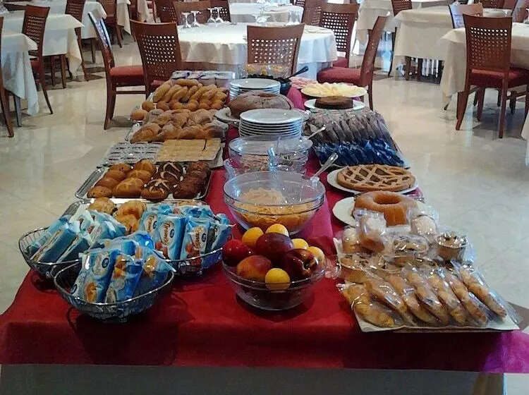 Hotelli Athena Palace