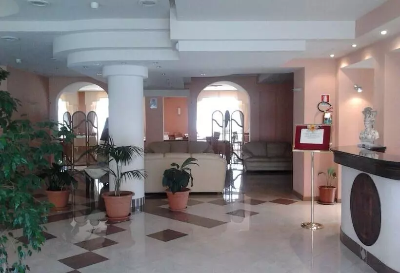 Hotelli Athena Palace