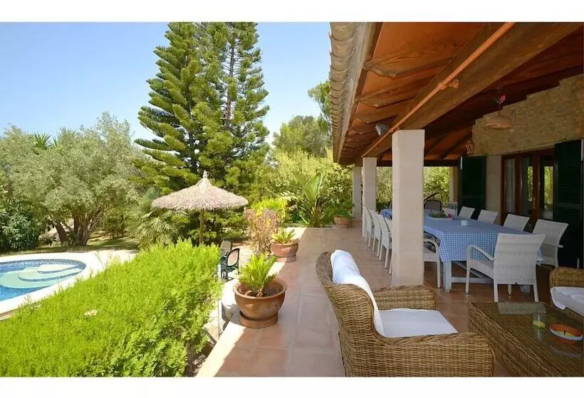 Hotelli Belvilla By Oyo Roura