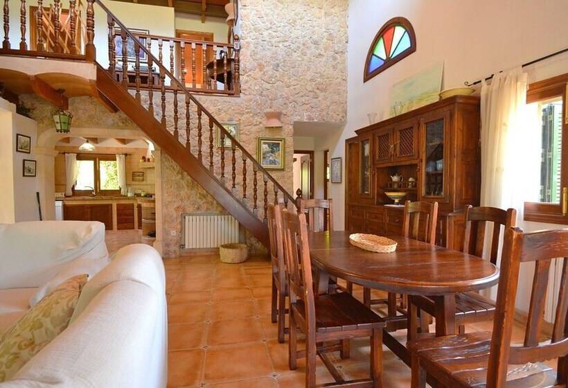 هتل Belvilla By Oyo Roura