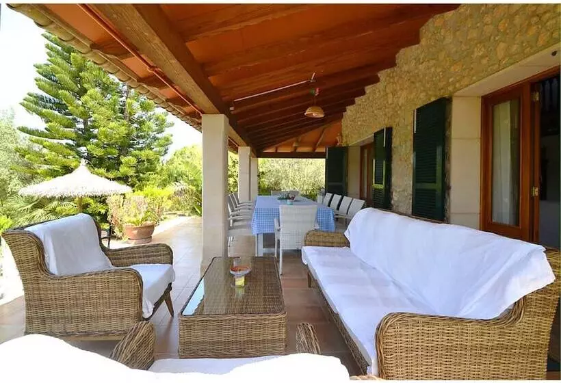 Hotelli Belvilla By Oyo Roura