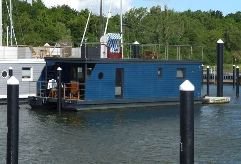 Hotel Houseboat Harmony