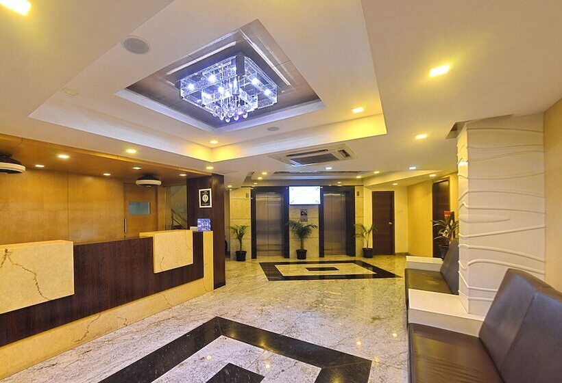 ホテル Kuber Inn Elite