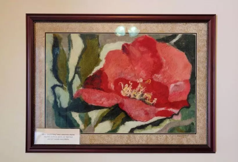 ホテル The Liberty Lodge At Sister Bay