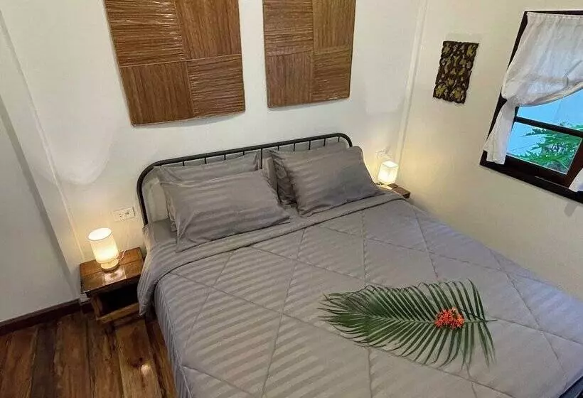 ホテル Vanara Bungalows