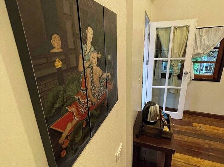 酒店 Vanara Bungalows