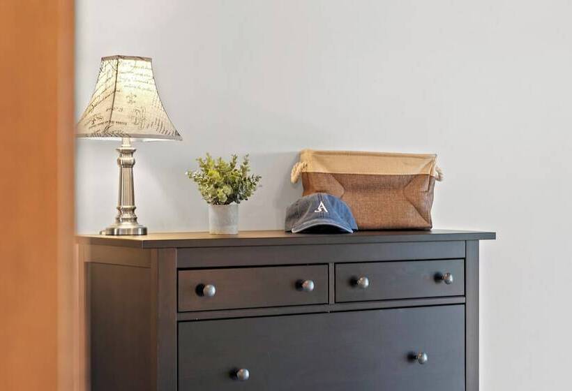 Marina Village By Avantstay Walk To Lake + Marina Balcony + Patio