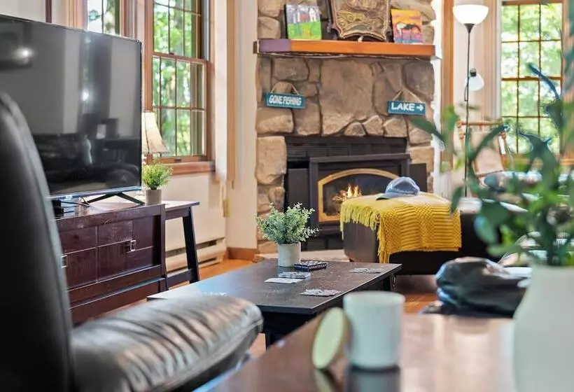 Marina Village By Avantstay Walk To Lake + Marina Balcony + Patio