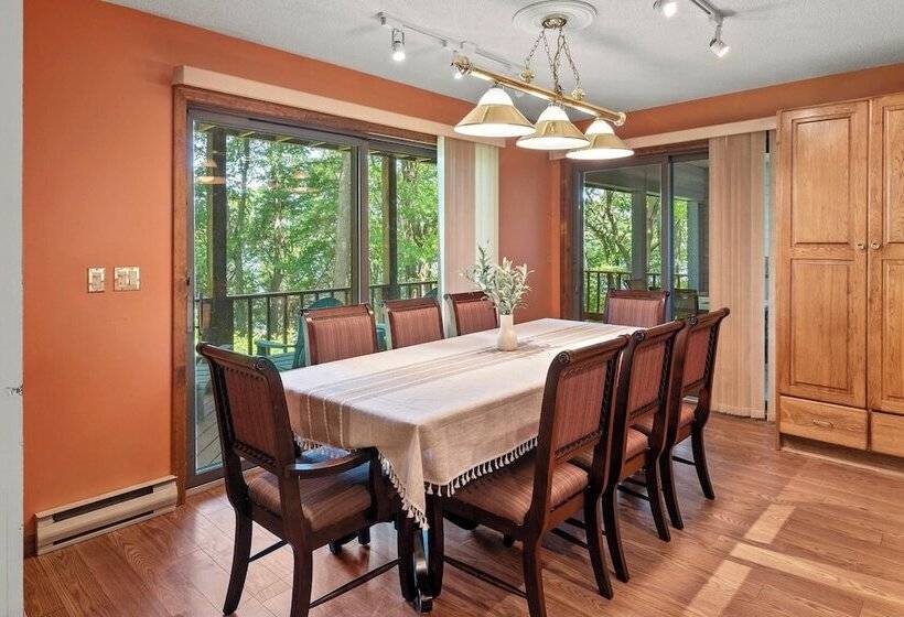 Marina Village By Avantstay Walk To Lake + Marina Balcony + Patio