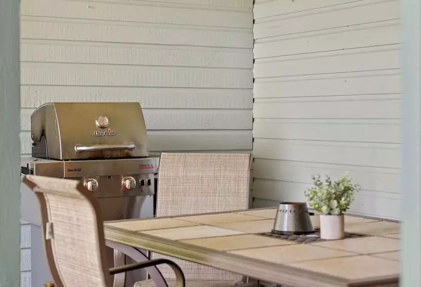 Marina Village By Avantstay Walk To Lake + Marina Balcony + Patio