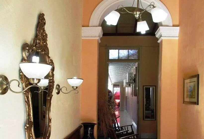 پانسیون Hostal Colonial D+d Cienfuegos