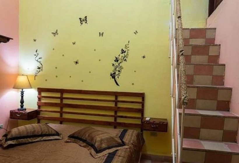 پانسیون Hostal Corazon Del Mundo