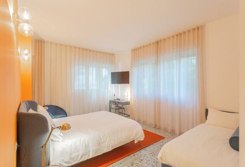 Pension (Hôtel basse catégorie) Marcello S Como Lake