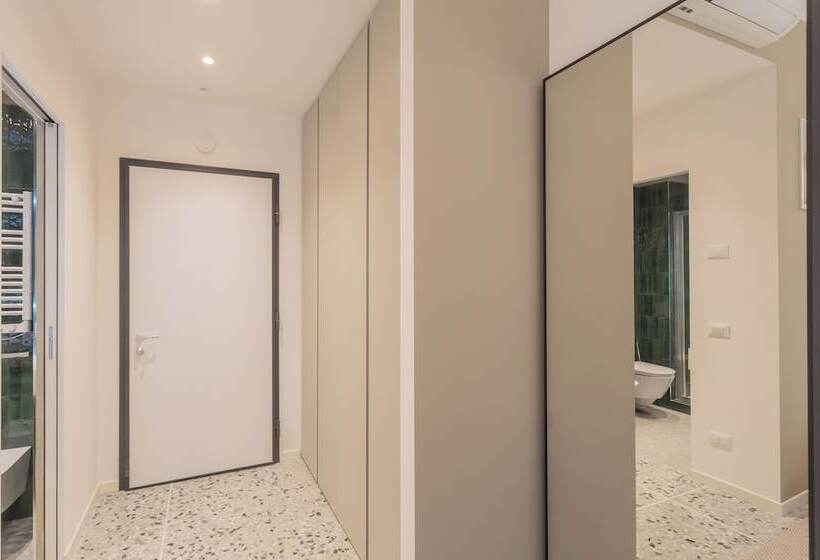 Pension (Hôtel basse catégorie) Marcello S Como Lake