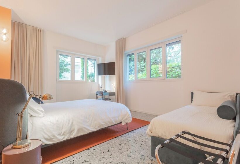 Pension (Hôtel basse catégorie) Marcello S Como Lake