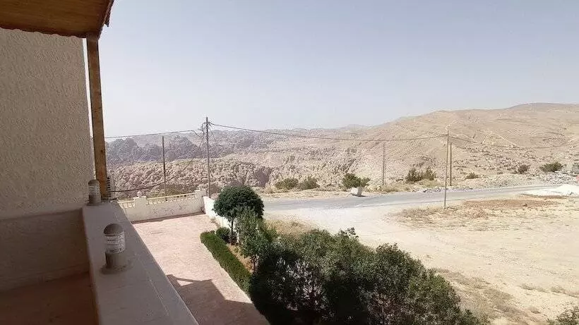 پانسیون Relaxing Oasis Villa