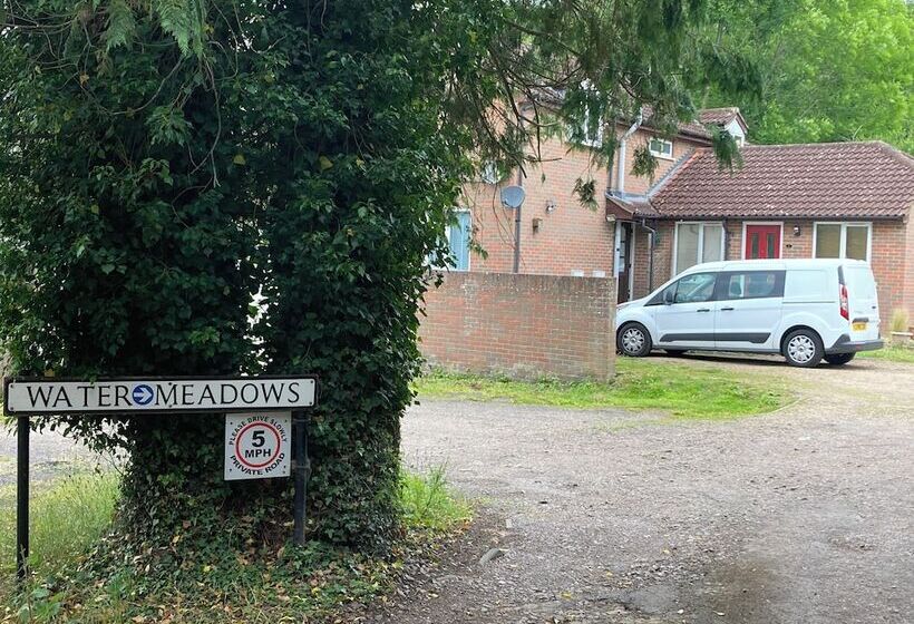 דירת נופש Tranquil Retreat In St Albans