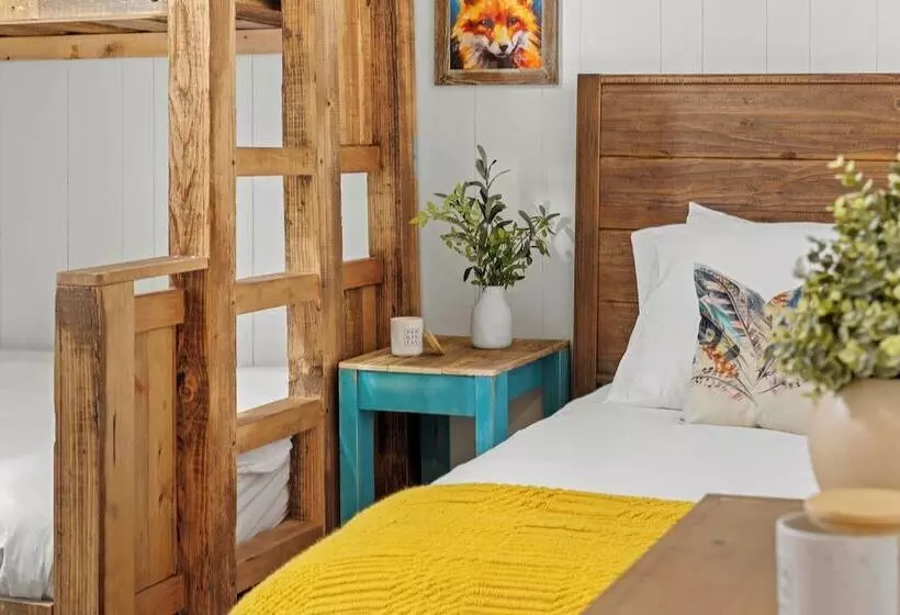 Summit Shores Tranquil Escape Designed For Groups W/ Fire Pit + Game Room