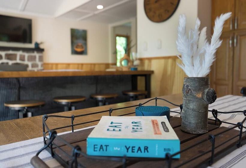 Summit Shores Tranquil Escape Designed For Groups W/ Fire Pit + Game Room