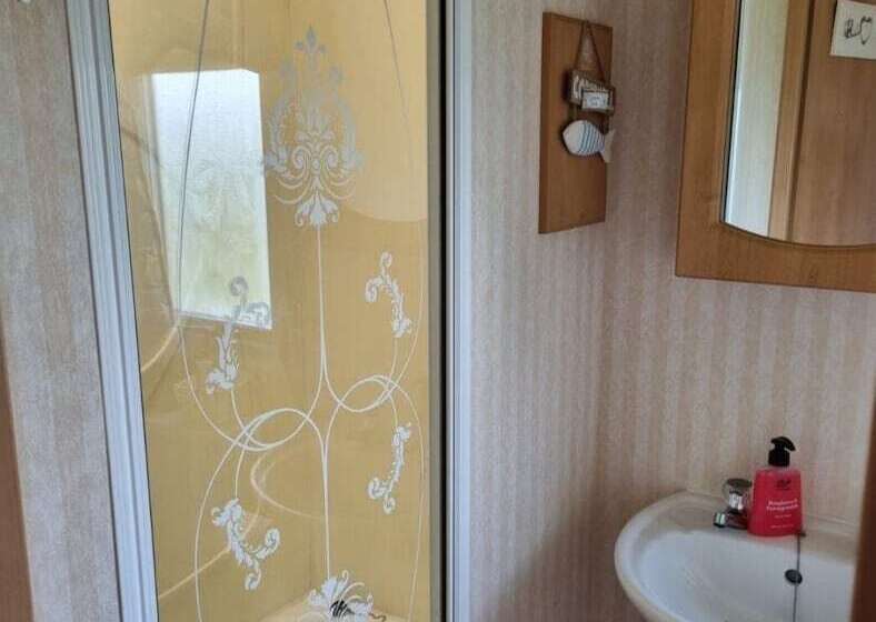 Watergate Lane Hideout