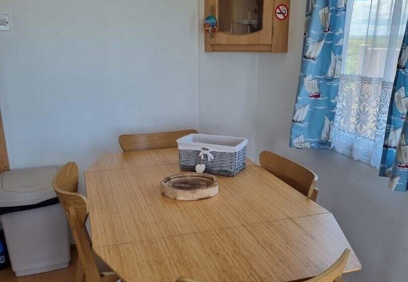 Watergate Lane Hideout