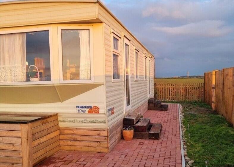 Watergate Lane Hideout