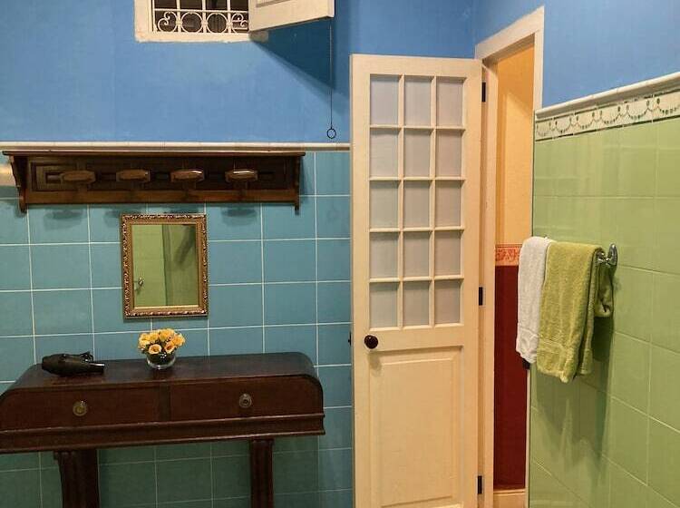 Hostal Colonial Casa De Luca