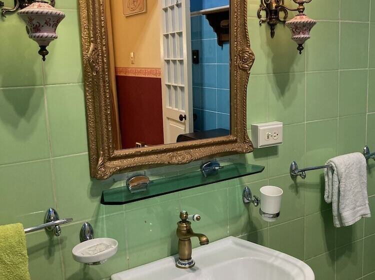 Hostal Colonial Casa De Luca