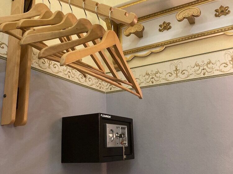 Hostal Colonial Casa De Luca