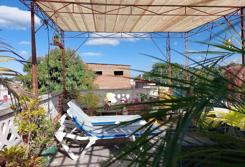 Majatalo Hostal Solaire