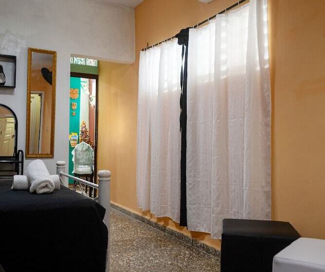 Majatalo Hostal Solaire