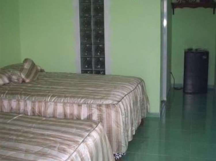 پانسیون Villa Plata Tropical