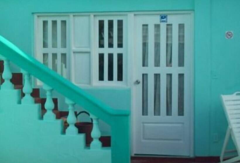 پانسیون Villa Plata Tropical