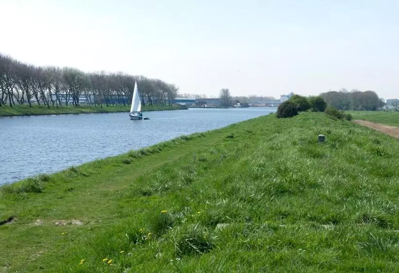 تختخواب و صبحانه Gastenverblijven Boerderij Het Driespan