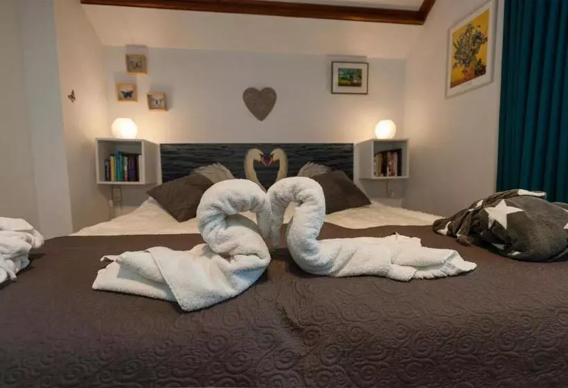 Aamiaismajoitus (B&B) Maupertuus Bennekom