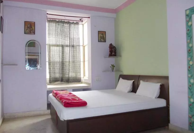 ベッドアンドブレックファースト Raj Mahal Guest House